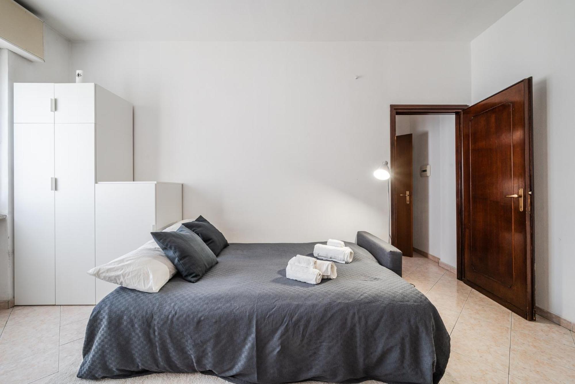 Roma 23, Smartstay Rozzano Extérieur photo
